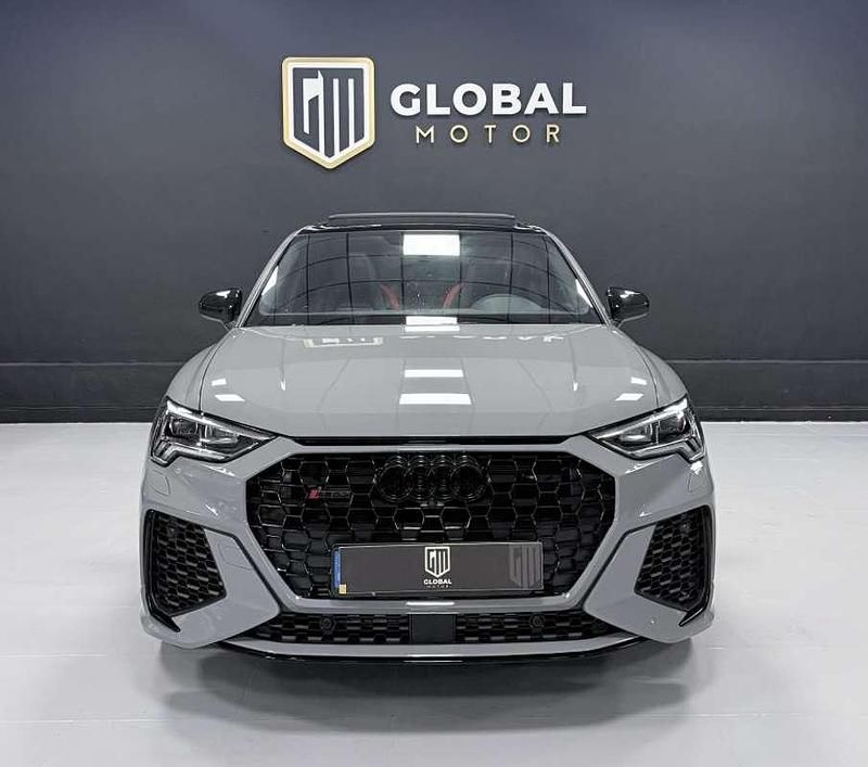 Usado Audi RS Q3 Sportback Ambiente 400 CV (294 kW) 2023 Gris SUV