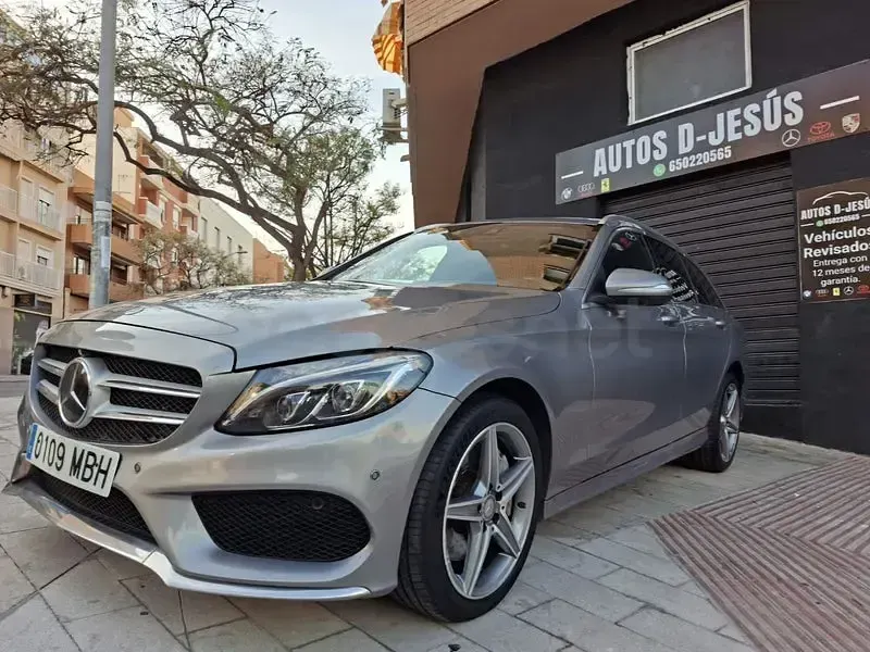 Usado Mercedes C250 Exclusive 204 CV (150 kW) 2016 Gris / plata Familiar