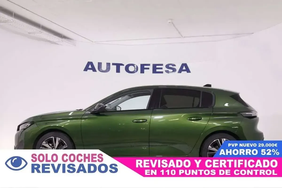 Usado Peugeot 308 Allure 131 CV (96 kW) 2022 Verde Berlina