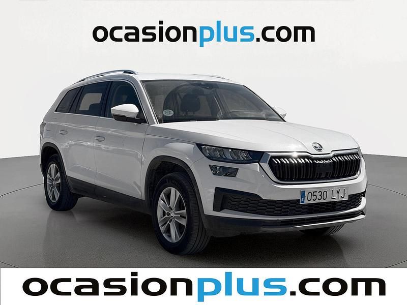Usado Skoda Kodiaq Ambition 150 CV (110 kW) 2022 Blanco SUV