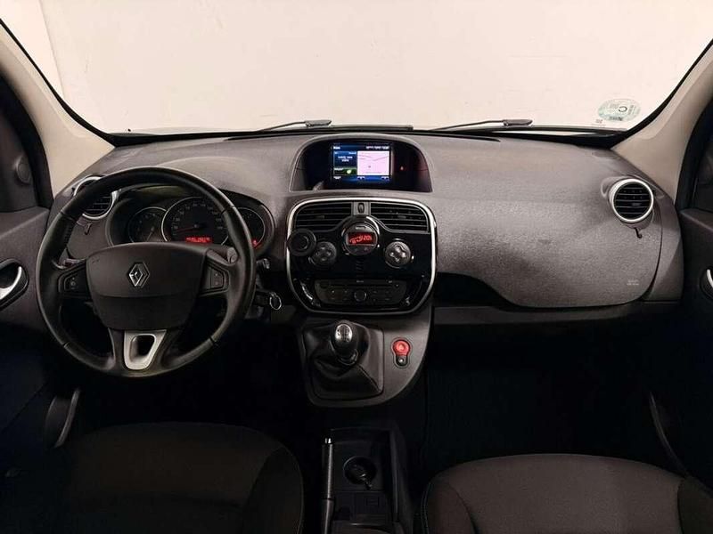 Usado Renault Kangoo SE 110 CV (80 kW) 2018 Verde Monovolumen