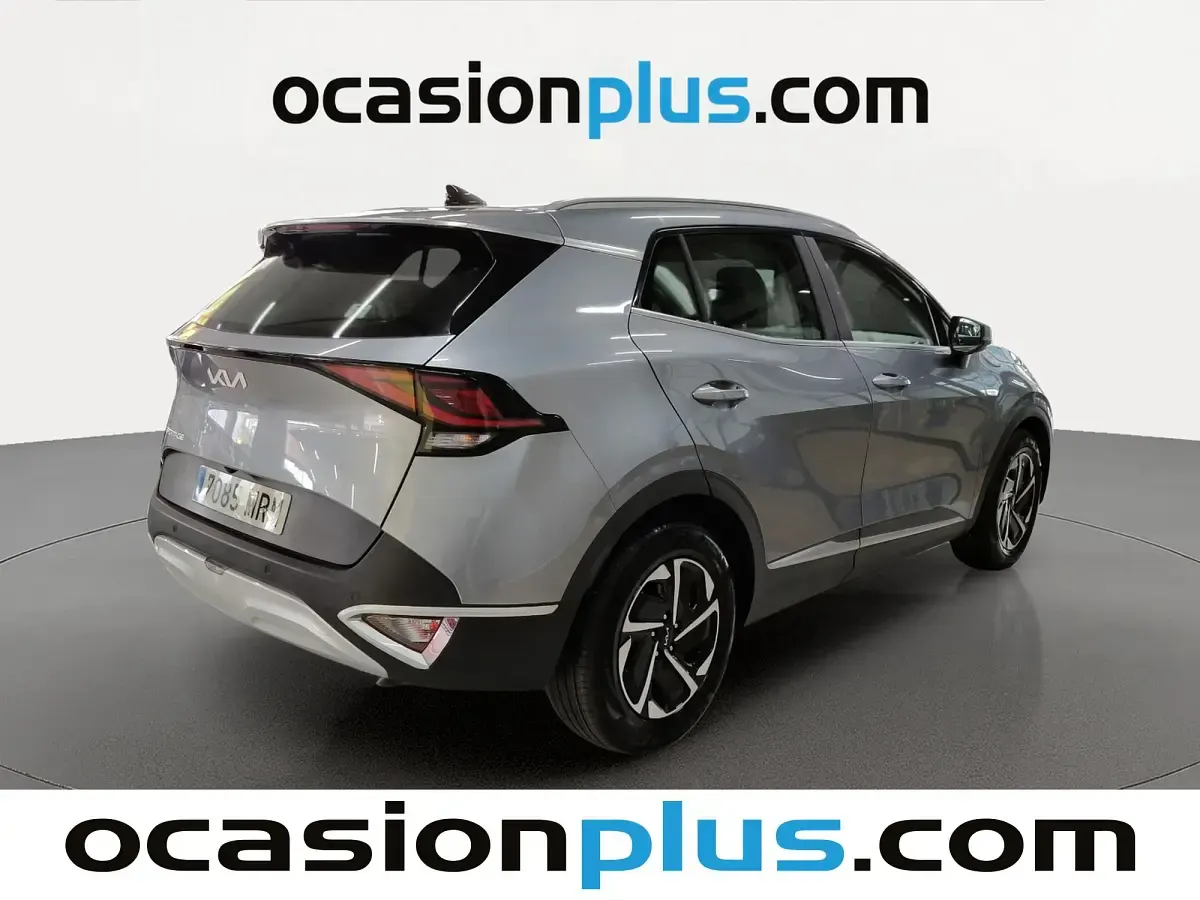 Usado Kia Sportage 150 CV (110 kW) 2024 Gris plata SUV