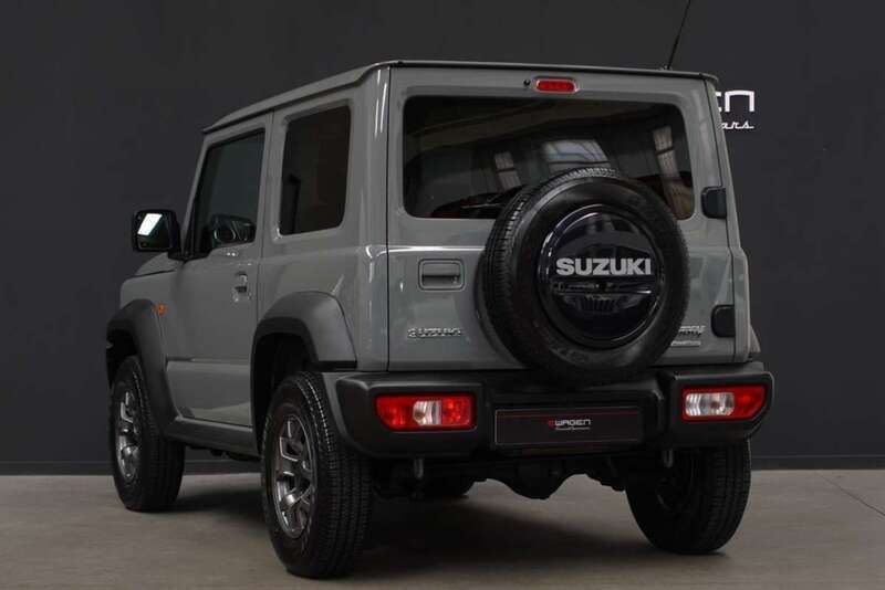 Begagnad Suzuki Jimny 102 HK (75 kW) 2020 Grå SUV
