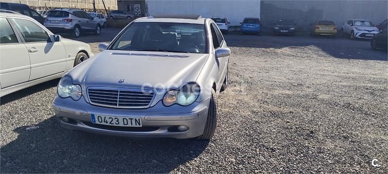 Gris / plata Usado 2003 Mercedes C270 Elegance Berlina | 5500 € - Imagen 1/4