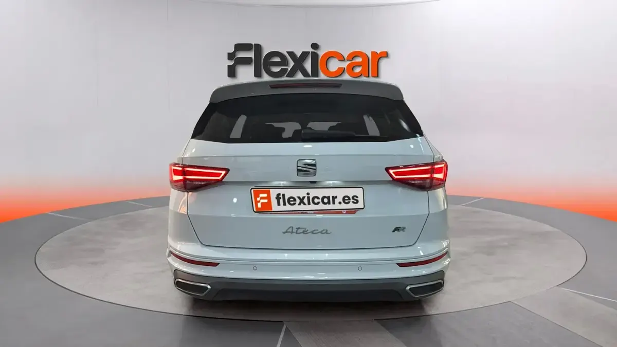 Usado Seat Ateca FR 150 CV (110 kW) 2024 Blanco SUV