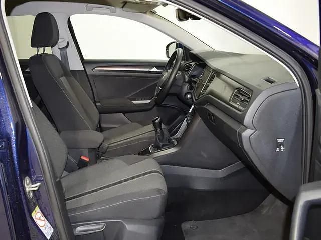 Usado VW T-Roc Advance 116 CV (85 kW) 2020 Azul SUV