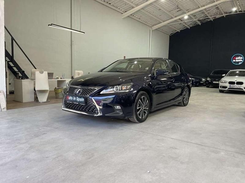 Usado Lexus CT200h Business Edition 136 CV (100 kW) 2019 Azul Utilitario