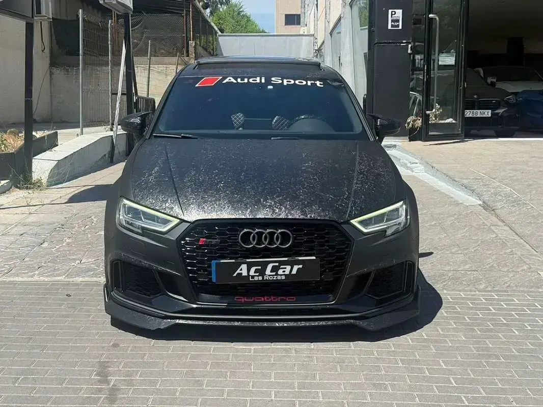 Usado Audi RS3 400 CV (294 kW) 2019 Negro Berlina