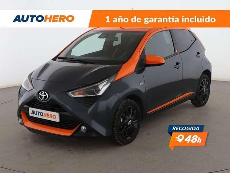 Gris Usado 2021 Toyota Aygo X-cite Utilitario | 11.809 € (Precio justo) - Imagen 1/3