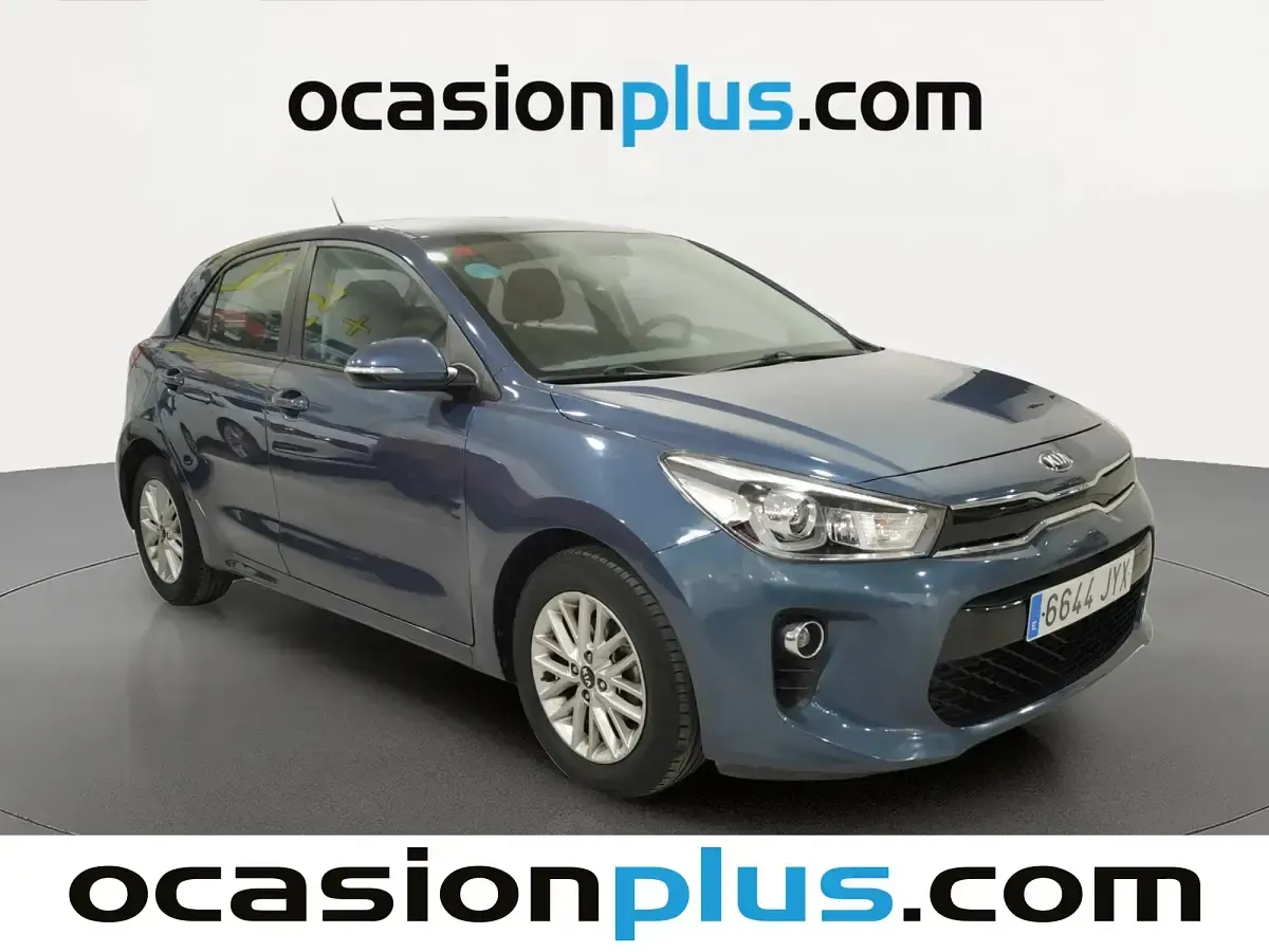 Usado Kia Rio 84 CV (61 kW) 2017 Azul Berlina