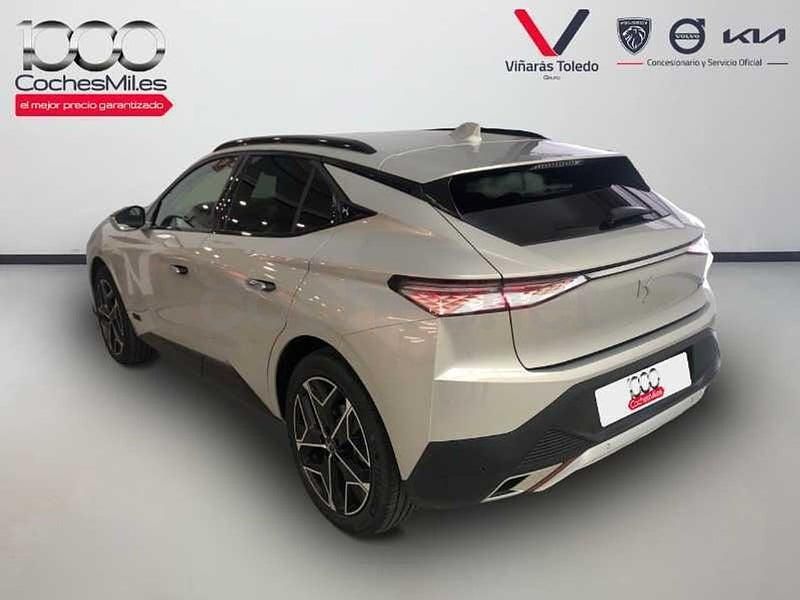 Usado DS Automobiles DS4 Crossback Rivoli 130 CV (95 kW) 2022 Gris / plata SUV