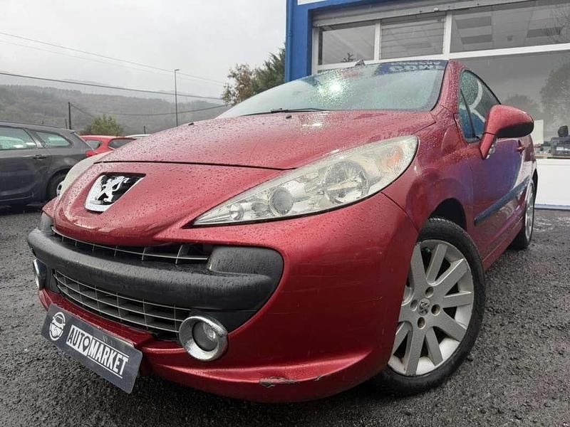 Usado 2008 Peugeot 207 Premium Utilitario | 4690 € (Precio justo) - Imagen 1/4