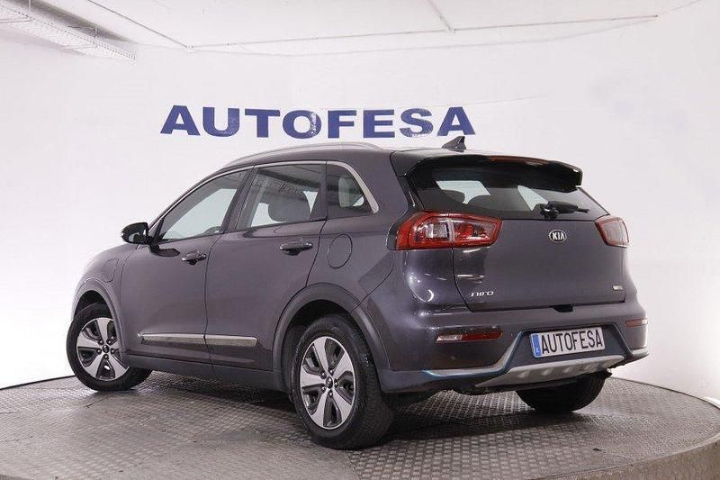 Usado Kia Niro 141 CV (103 kW) 2017 Gris SUV