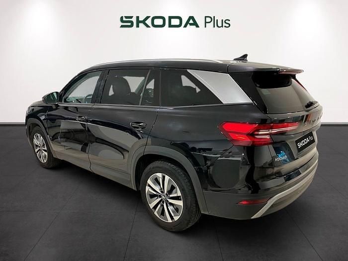 Negro Usado 2025 Skoda Kodiaq Selection SUV | 34.990 € (Precio justo) - Imagen 1/4