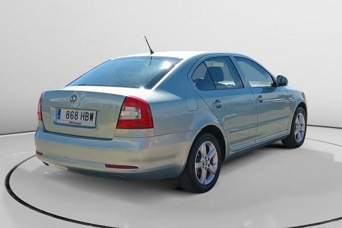 Usado Skoda Octavia 105 CV (77 kW) 2011