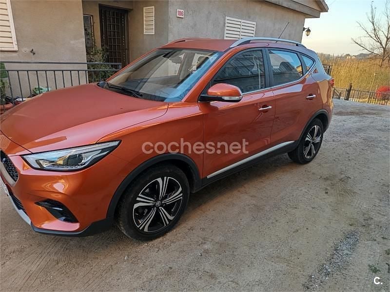 Usado MG ZS Comfort 106 CV (77 kW) 2023 Naranja SUV