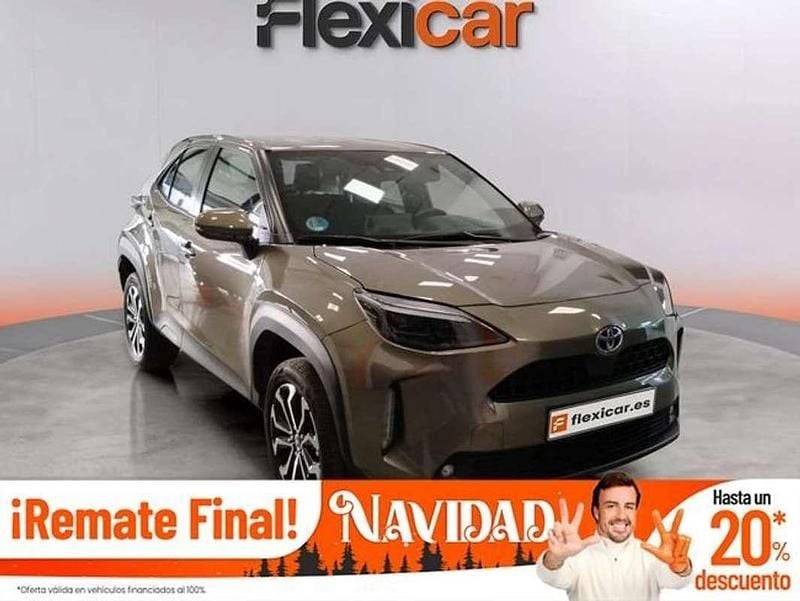 Verde Usado 2023 Toyota Yaris Cross Active SUV | 22.490 € (Precio justo) - Imagen 1/4