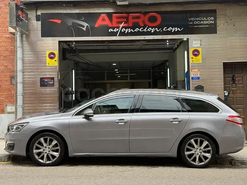 Usado Peugeot 508 SW GT-line 150 CV (110 kW) 2016 Gris / plata Familiar