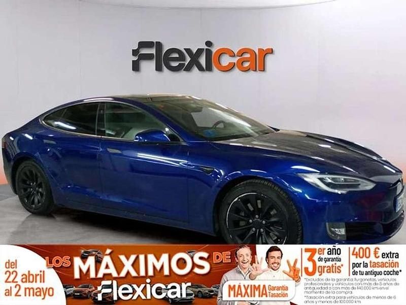 Begagnad Tesla Model S 386 kW (525 HK) 2019 Blå Halvkombi