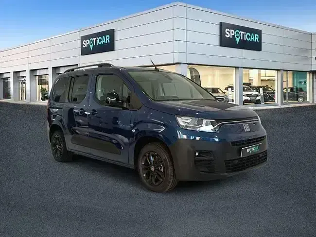 Usado Fiat e-Doblò 100 kW (136 CV) 2023 Azul Monovolumen