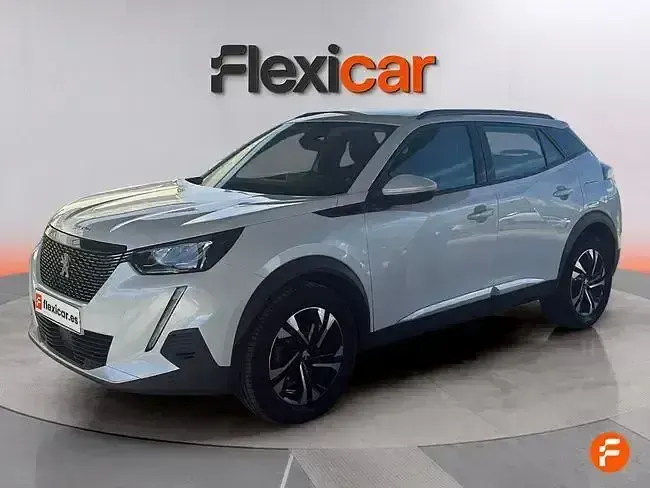 Usado Peugeot 2008 Allure 130 CV (95 kW) 2020 Blanco SUV