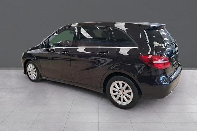 Usado Mercedes B200 136 CV (100 kW) 2016 Monovolumen