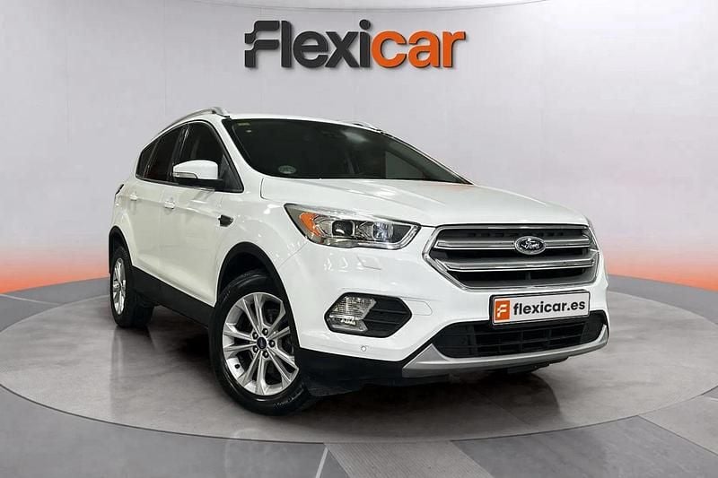 Blanco Usado 2016 Ford Kuga Titanium SUV | 11.990 € (Super precio) - Imagen 1/4