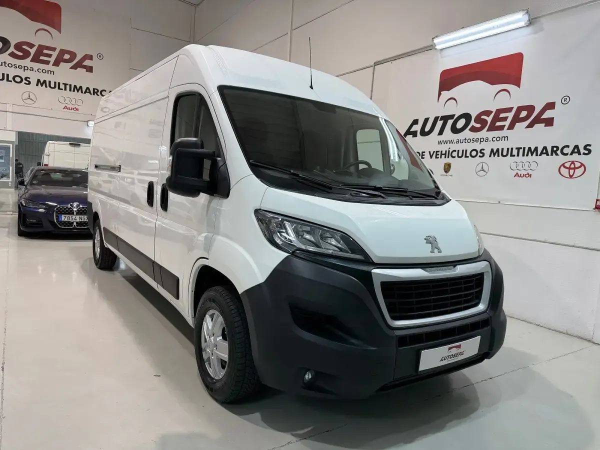 Occasion Peugeot Boxer S 140 ch (102 kW) 2021 Blanc Van