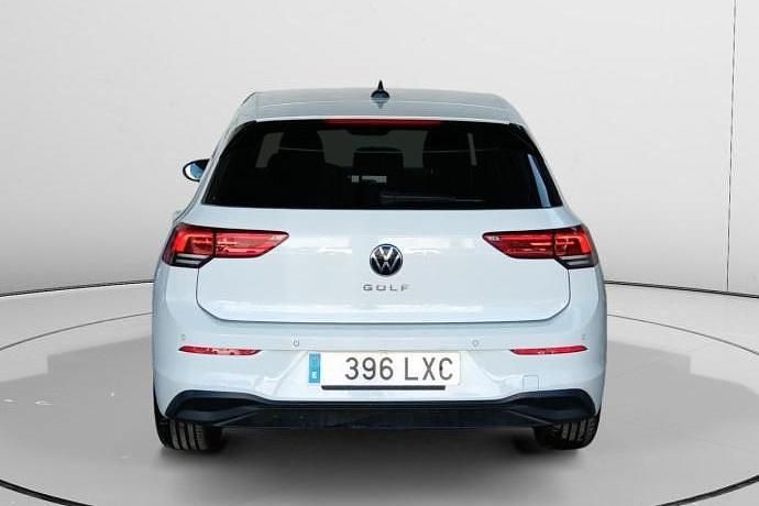 Usado VW Golf VIII Life 110 CV (80 kW) 2022