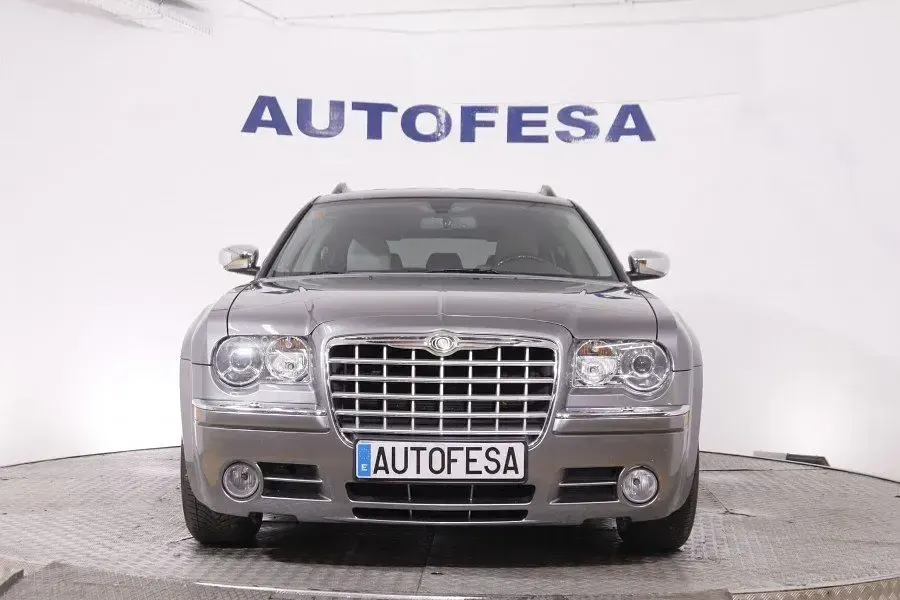 Usado Chrysler 300C Touring 218 CV (160 kW) 2008 Marron Familiar