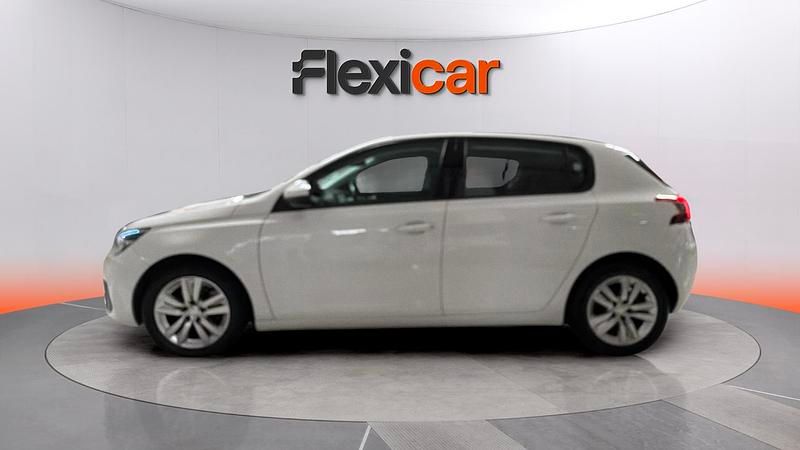 Usado Peugeot 308 Active 131 CV (96 kW) 2020 Blanco Utilitario