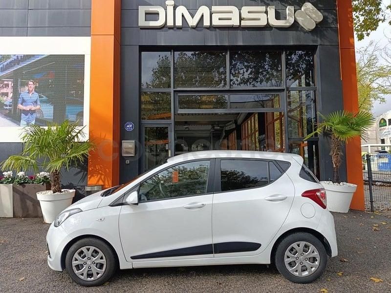 Usado Hyundai i10 GO! 66 CV (48 kW) 2016 Blanco Utilitario