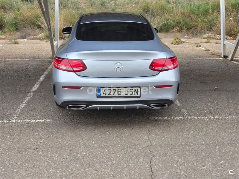 Usado Mercedes C220 AMG line 170 CV (125 kW) 2016 Gris / plata Coupe