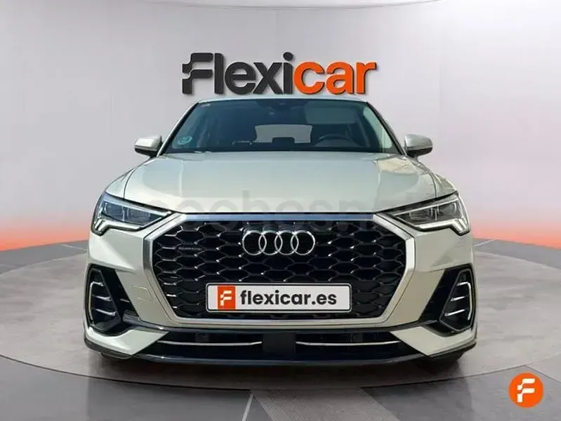 Usado Audi Q3 Sportback 190 CV (139 kW) 2019 Gris / plata SUV