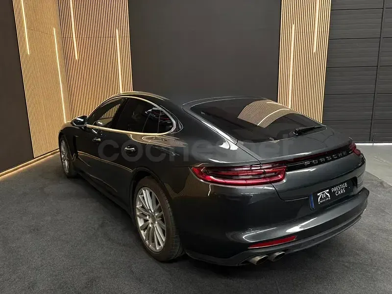 Usado Porsche Panamera 4S 420 CV (308 kW) 2017 Gris / plata Utilitario