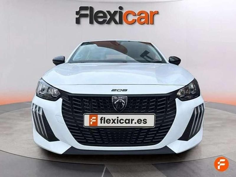 Usado Peugeot 208 Active 101 CV (74 kW) 2024 Blanco Utilitario