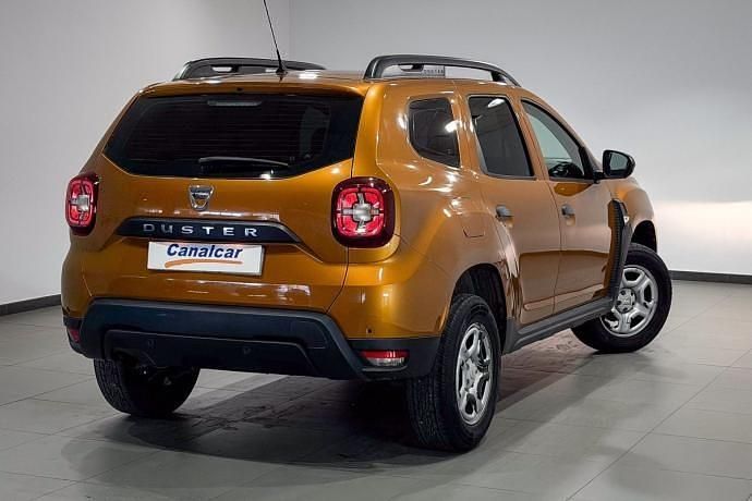 Usado Dacia Duster Essentiel 115 CV (84 kW) 2019 Naranja SUV