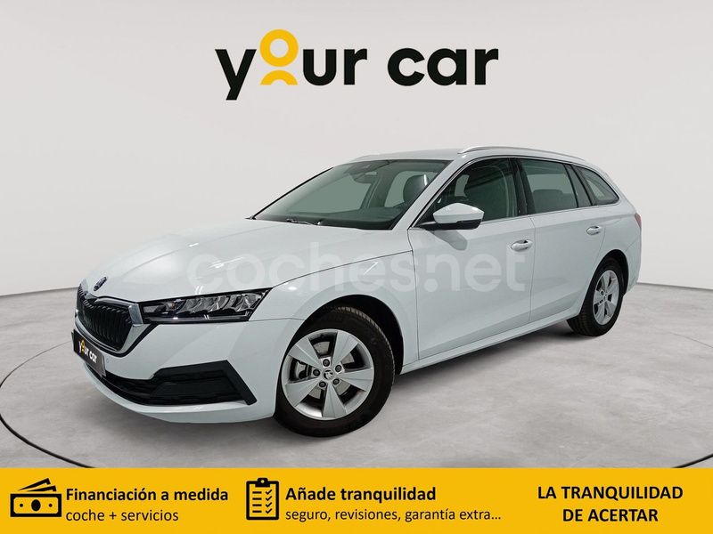 Blanco Usado 2021 Skoda Octavia Ambition Familiar | 19.900 € (Precio justo) - Imagen 1/4