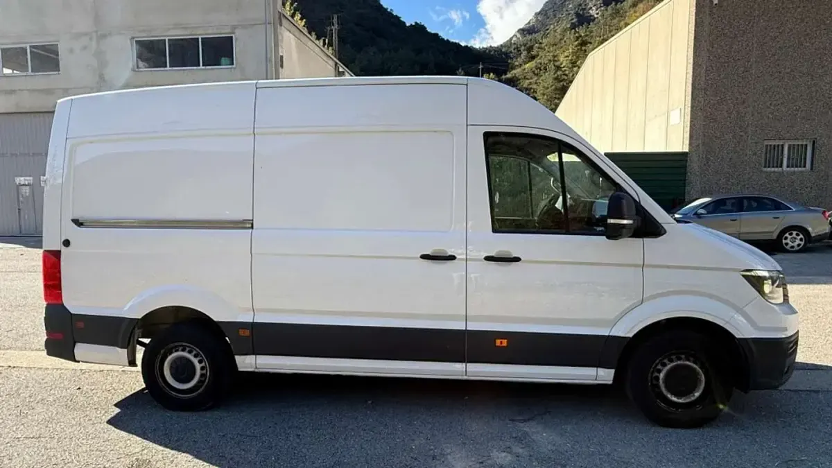 Usado VW Crafter 177 CV (130 kW) 2023 Blanco Van
