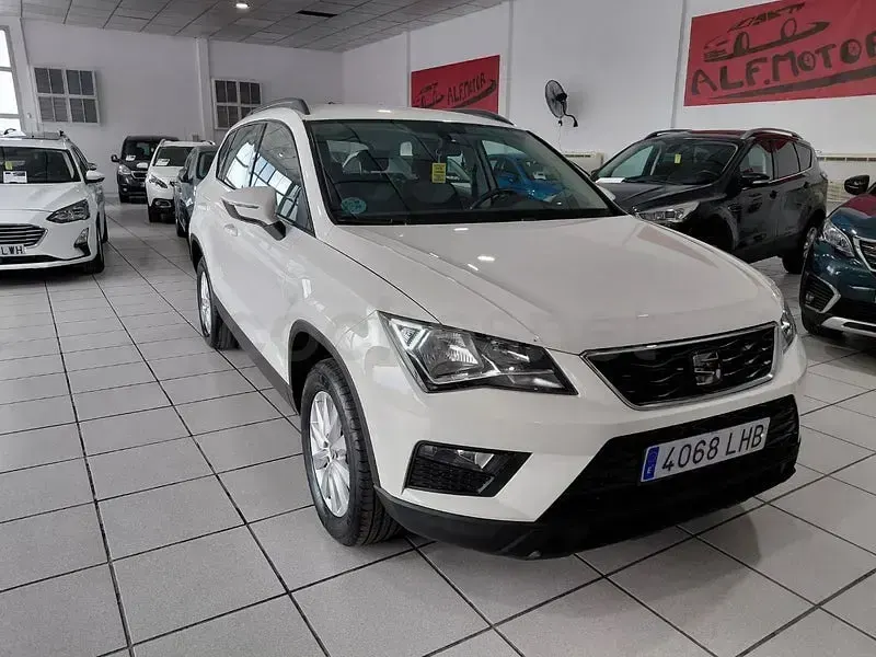 Usado Seat Ateca Style 115 CV (84 kW) 2020 Blanco SUV