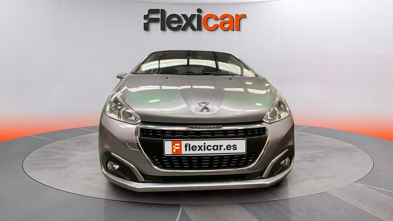 Usado Peugeot 208 Allure 82 CV (60 kW) 2018 Gris Utilitario
