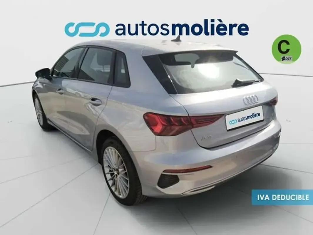 Usado Audi A3 Advanced Plus 110 CV (80 kW) 2022 Gris Berlina
