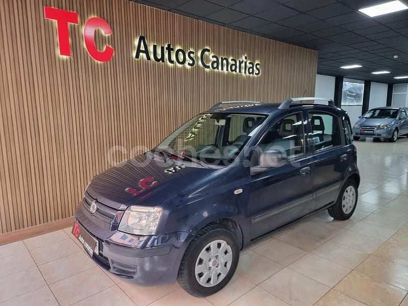 Azul Usado 2012 Fiat Panda Active Utilitario | 3990 € (Precio justo) - Imagen 1/4