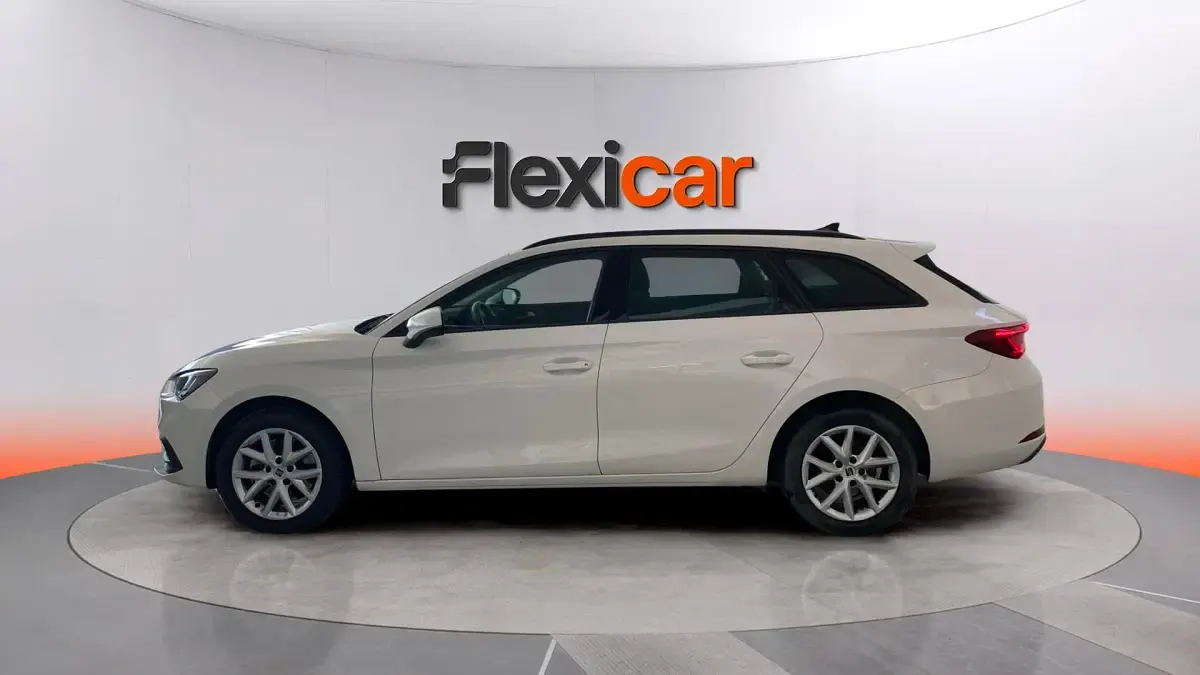 Brugt Seat Leon Style 150 HK (110 kW) 2022 Hvid Sedan