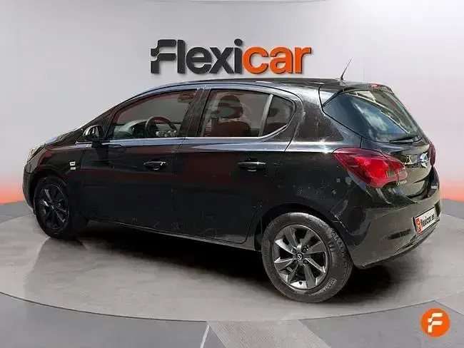 Usado Opel Corsa Business 90 CV (66 kW) 2019 Negro Utilitario