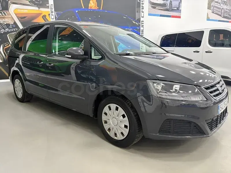 Usado Seat Alhambra Ecomotive 150 CV (110 kW) 2016 Gris / plata Monovolumen