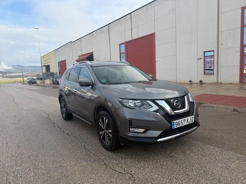 Usado Nissan X-Trail Tekna 177 CV (130 kW) 2018 Marrón SUV