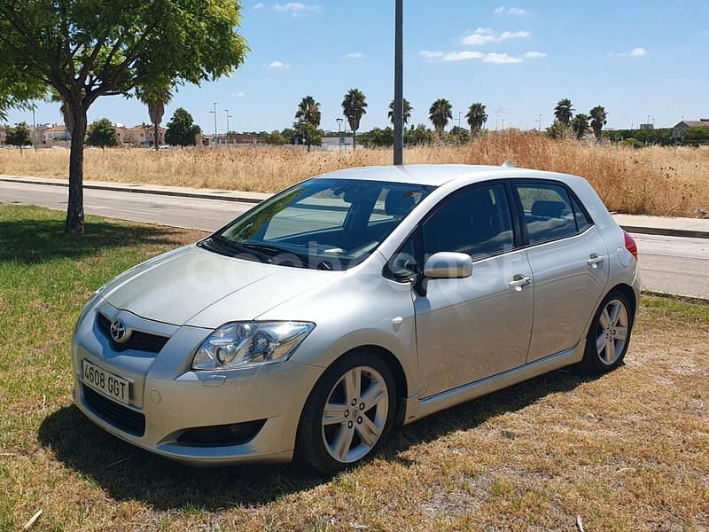 Beige Usado 2008 Toyota Auris Sport Berlina | 7499 € (Precio justo) - Imagen 1/4