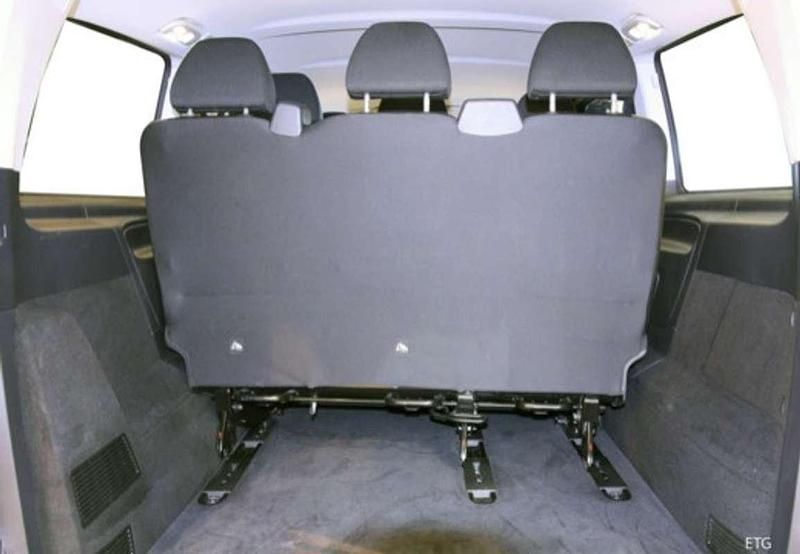 Usado Mercedes Vito 136 CV (100 kW) 2023 Verde Van