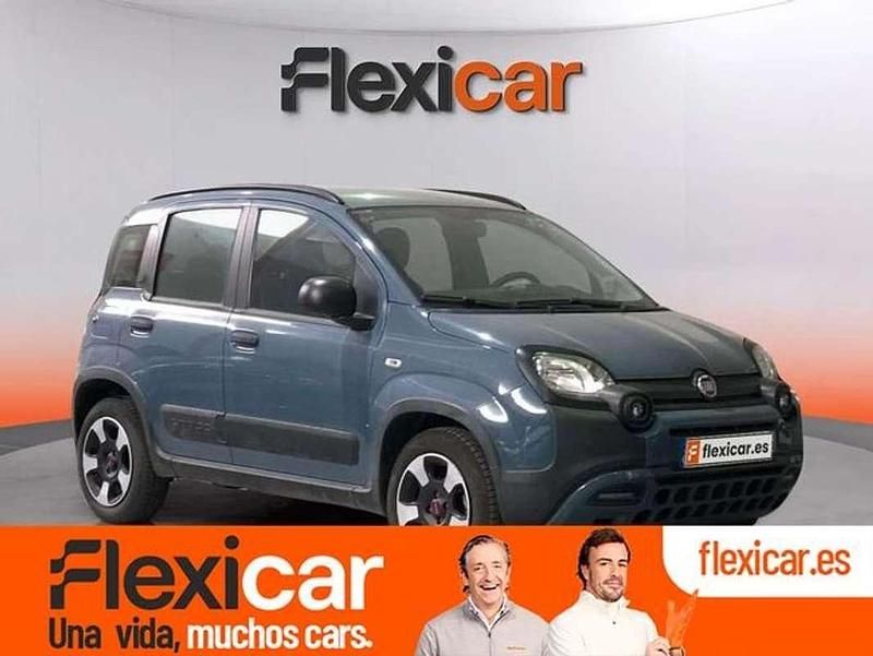Usado Fiat Panda Cross Cross 71 CV (52 kW) 2021 Azul Utilitario